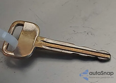 1997 Toyota Camry Le z USA, uszkodzony, nr VIN 4T1BG22K7VU026220